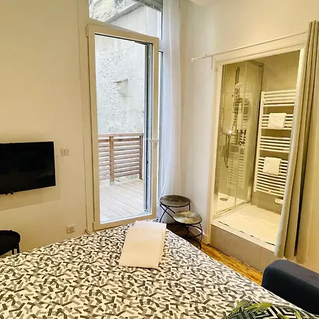 Jazz Furnished Flat Bordeaux